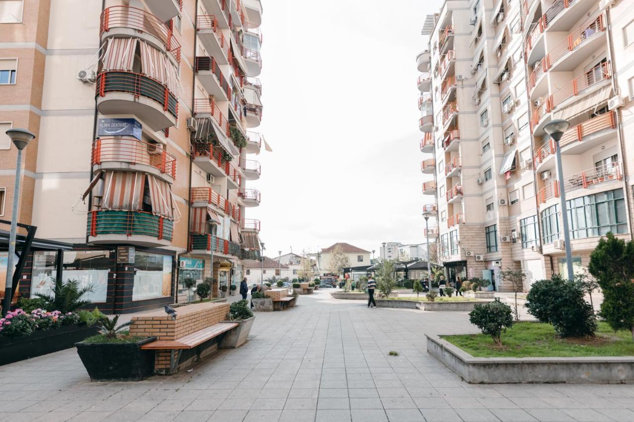 Rs Place 1-Bedroom Apartment Tirana Exterior foto