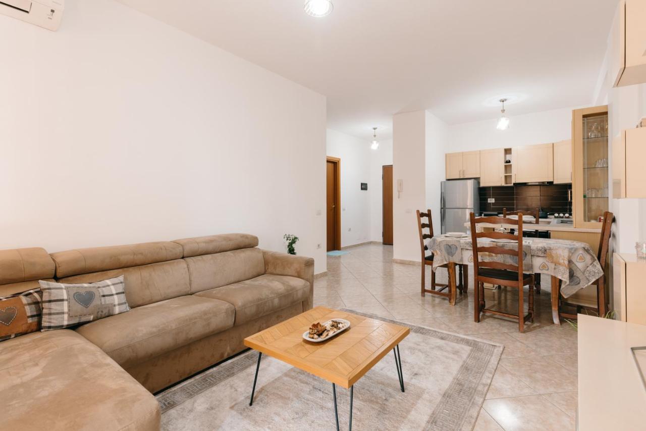 Rs Place 1-Bedroom Apartment Tirana Exterior foto